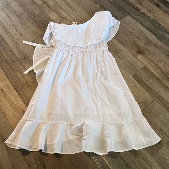 Saks Fifth Avenue Dress, white. Size m - Picture 2 of 7